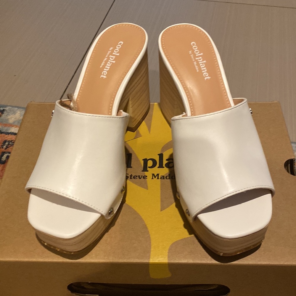 Cool Planet White Mules size 7.5 NIB Restore style #REST02J2